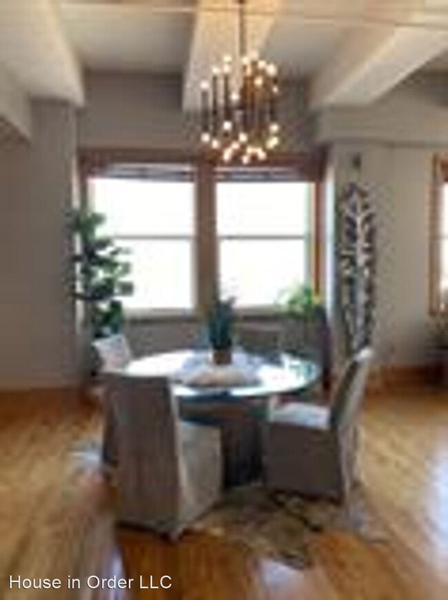 Building Photo - 1 br, 1 bath House - 59 College Street Uni...