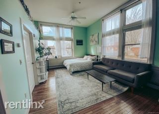 Building Photo - 210 N Church St