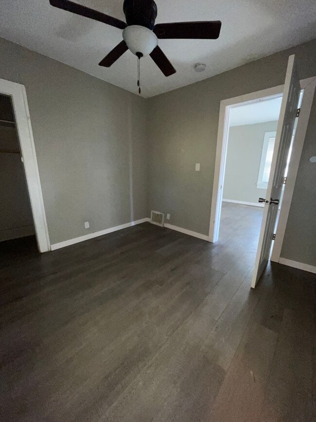 Building Photo - Private 2 bedroom with oversized yard comi...