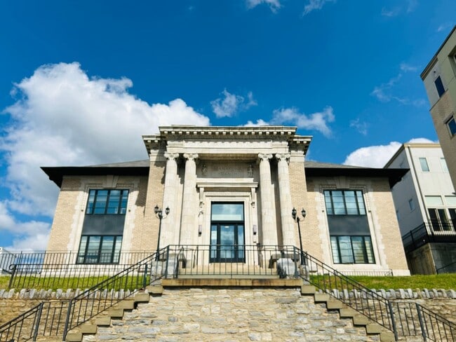 Photo - 4525 Fleming St Apartment