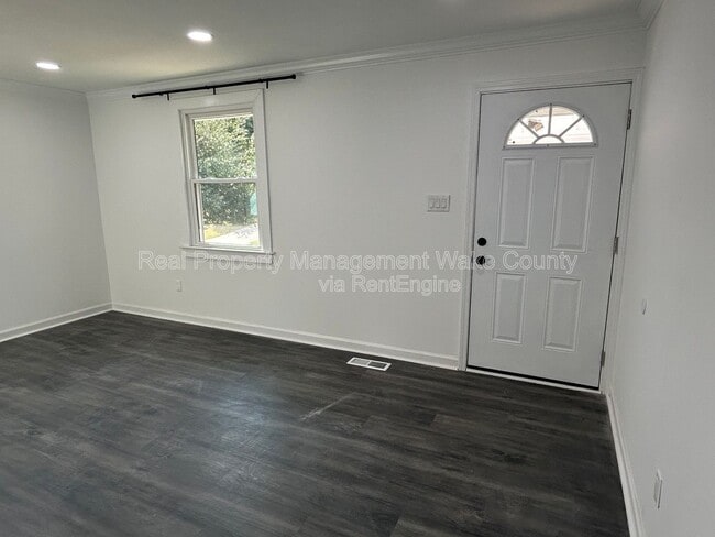 Building Photo - 1211 Rosewood St
