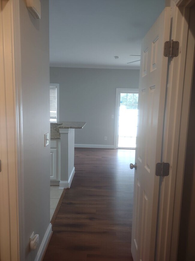 Building Photo - Outstanding Three Bedroom Home located Pennington Square! Minutes Away from Ft. Jackson