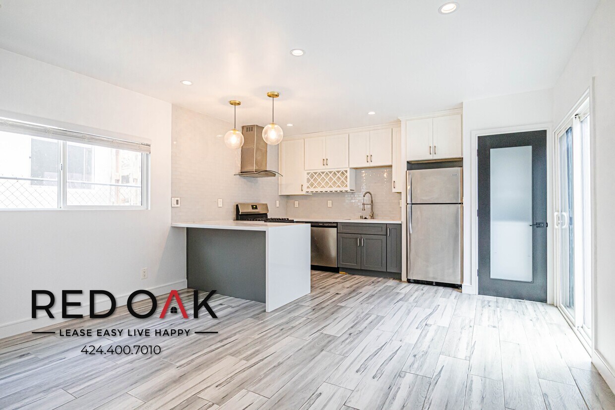 Foto principal - Magnificent Bright and Sunny Completely Re...