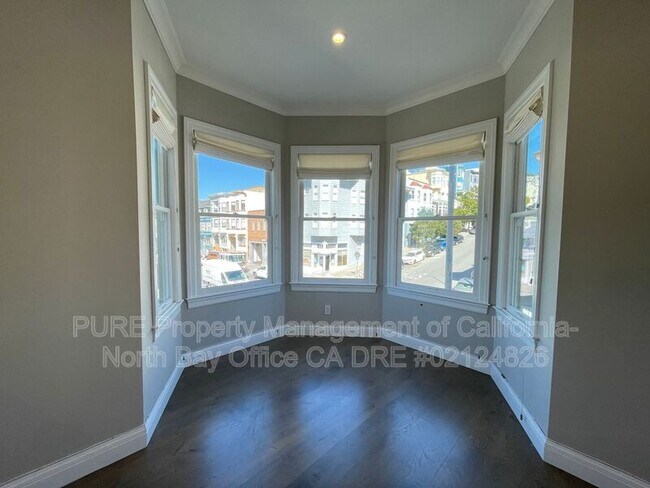 Building Photo - 1765 Stockton St