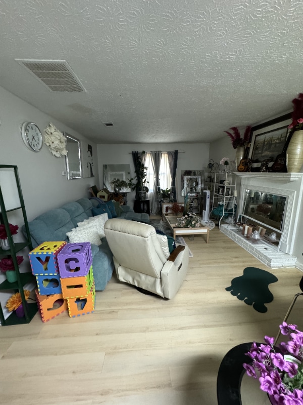 Building Photo - 5788 Sheldon Ct