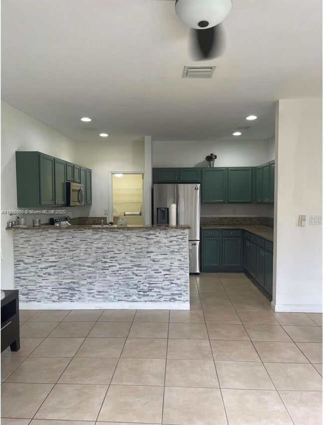 Building Photo - 22739 SW 92nd Ct