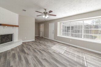 Building Photo - 4318 Burkegate Dr