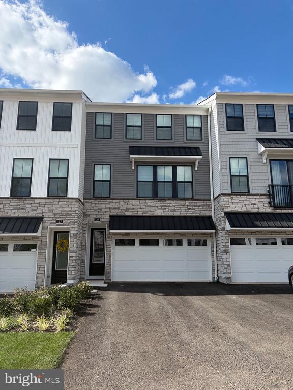 Building Photo - 120 Brianna Ct