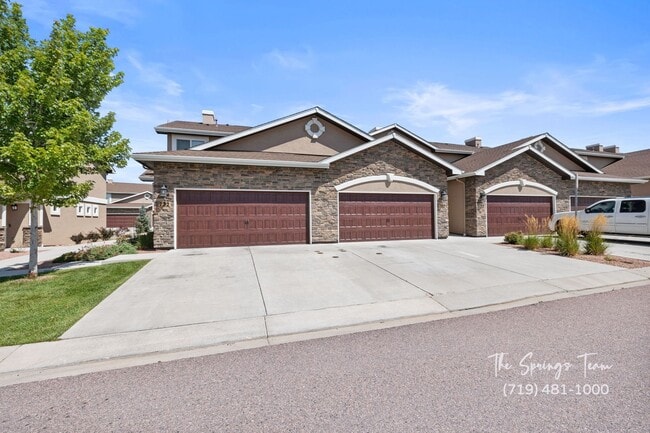 LUXURY 3BR TOWNHOME IN THE VILLAS AT NORTH... - LUXURY 3BR TOWNHOME IN THE VILLAS AT NORTH...