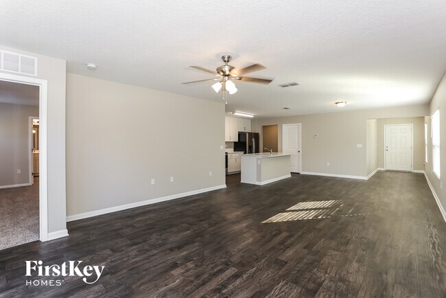 Foto del edificio - 12464 Orchard Grove Dr