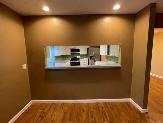 Foto del edificio - Cozy and Comfy 3 Bed! Mesa/Zia School Dist...
