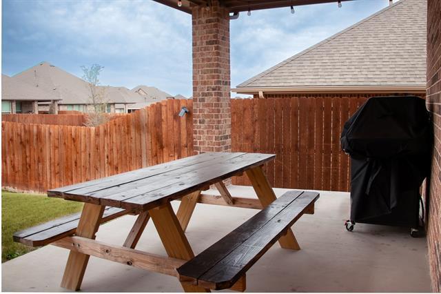 Foto del edificio - 15224 Holly Bay Ct