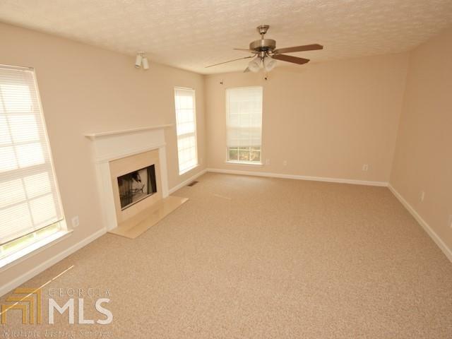 Building Photo - 912 Amber Trail