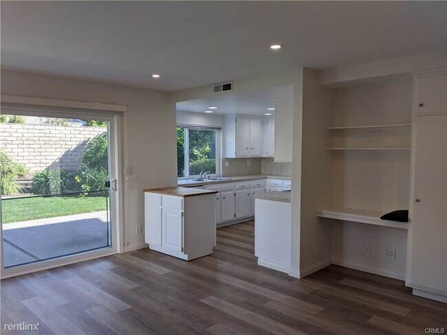 Foto del edificio - 4 br, 2.5 bath House - 15432 Alsace Cir