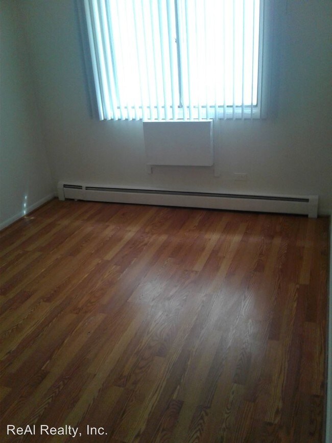 Foto del edificio - 2205 E 87th St