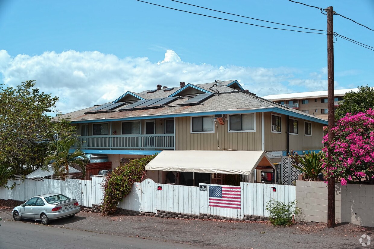 Primary Photo - 2152 Konou Pl