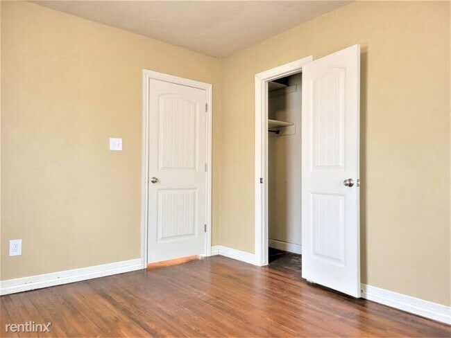 Foto del edificio - 2 br, 1.5 bath House - 400 S Sooner Rd