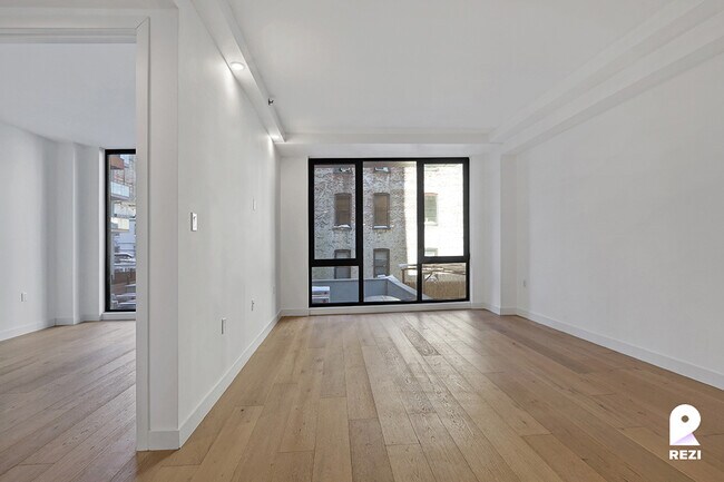 Building Photo - 148-37 88th Ave