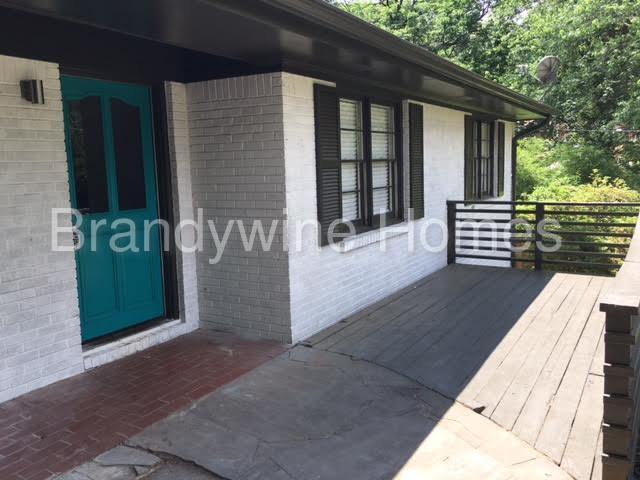 Building Photo - 3292 Westmart Ln