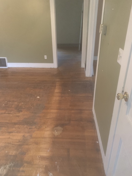 Building Photo - Large 3 bed 1 bath house in Grandville