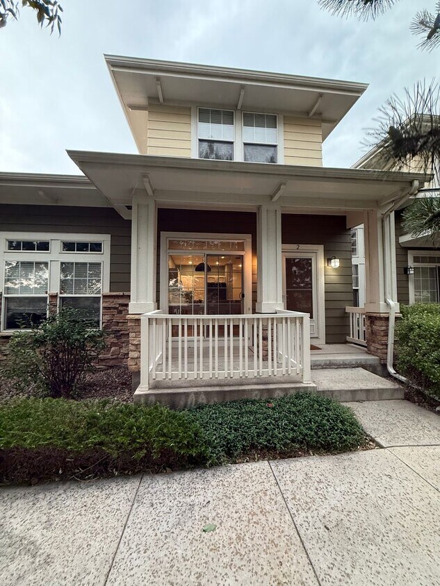 Primary Photo - Bright and Modern 3-Bed, 2.5-Bath Townhous...