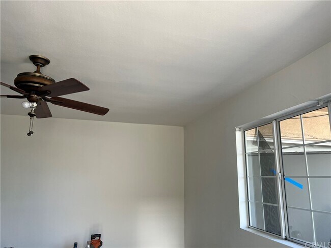 Foto del edificio - 625 N Moore Ave