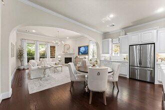 Building Photo - 72 Twin Ponds Pl