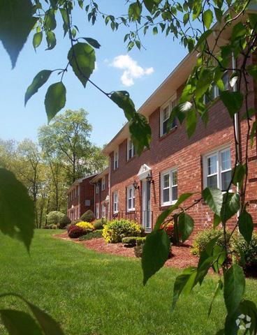 Primary Photo - Mount Vernon Apartments