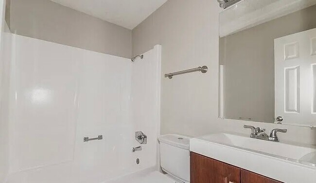 Building Photo - 4017 Lana Dr
