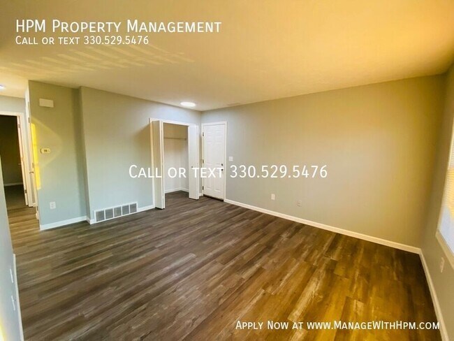 Foto del edificio - 2531 Zircon St NE