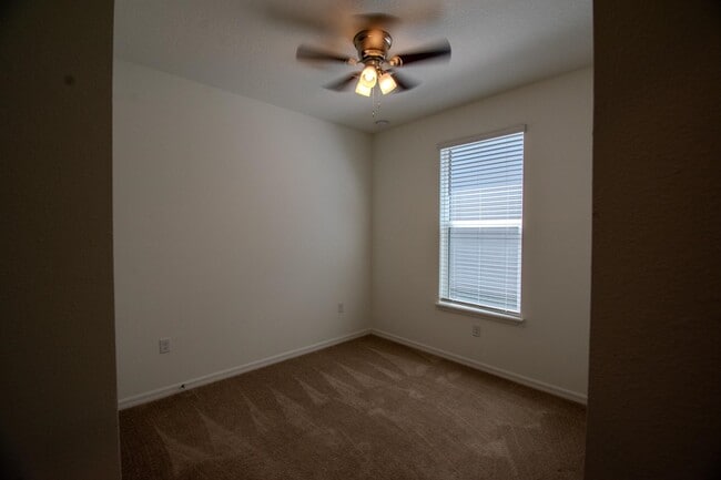 Foto del edificio - 436 Cedar Preserve Ln