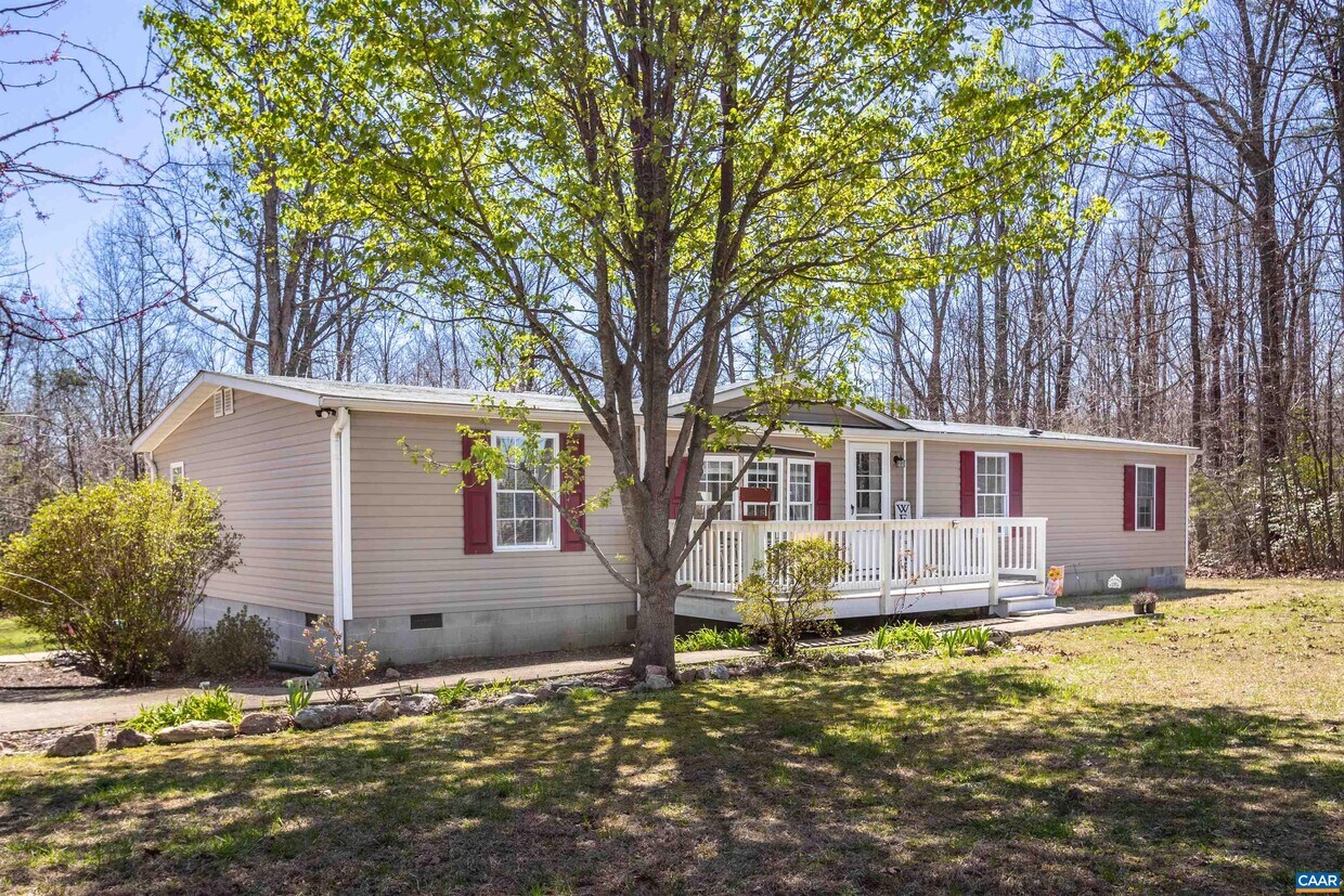 319 Waltons Store Rd, Louisa, VA 23093 House Rental in Louisa, VA