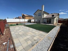 Building Photo - 11446 Golden St