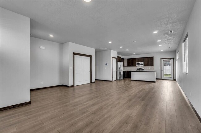 Foto del edificio - Charming 3 Bed and 2 Bath Home