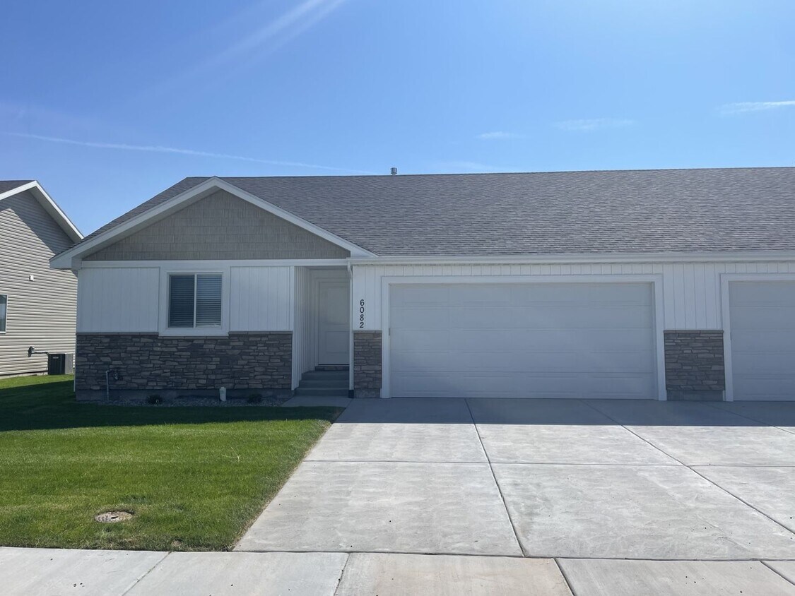 3719 Cherry Ln House Rental in Ammon, ID