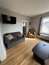 Building Photo - 108 3rd Ave NW