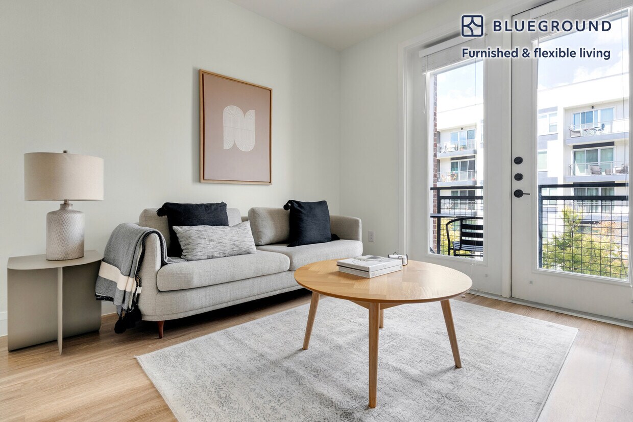 Foto principal - 3403 Harmon Ave
