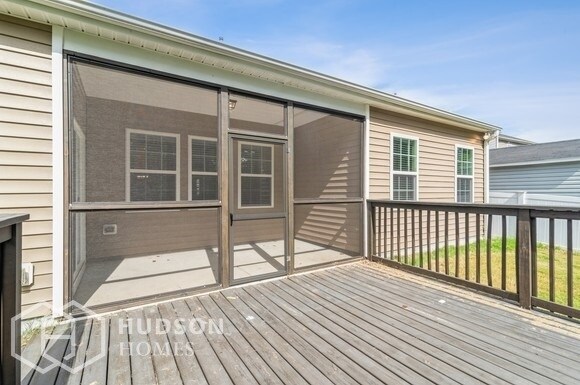 Foto del edificio - NOW AVAILABLE! - 160 S Great White Way, Cl...