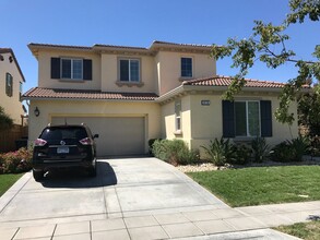 Building Photo - 819 N Museo Dr