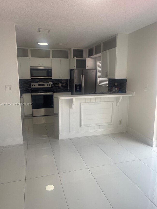 Foto del edificio - 22330 SW 103rd Ct