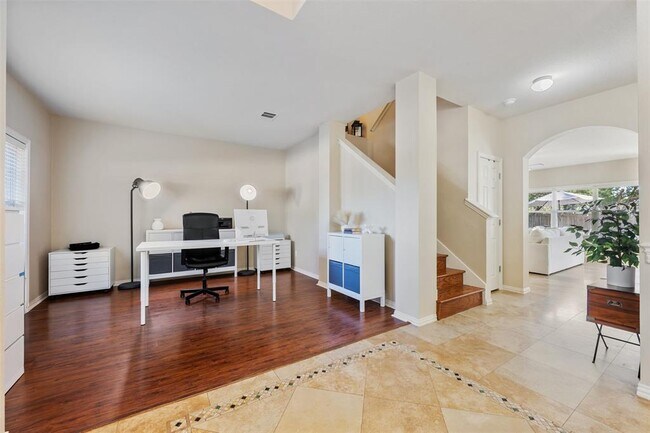 Foto del edificio - 2500 White Stallion Way