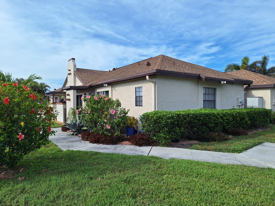 Foto principal - 13100 S McCall Rd