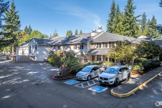 Windsor Square Apartments - Windsor Square Retirement Community