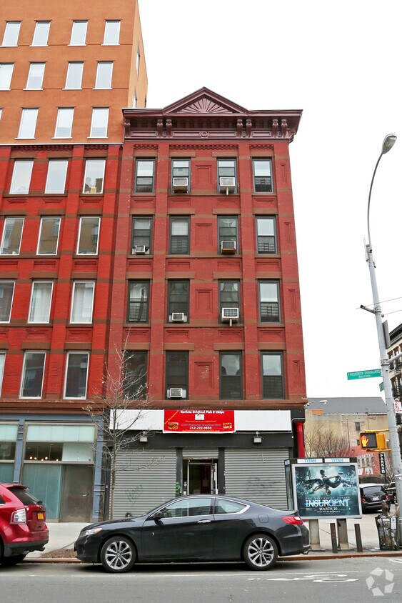Foto del edificio - 2190 Frederick Douglass Blvd