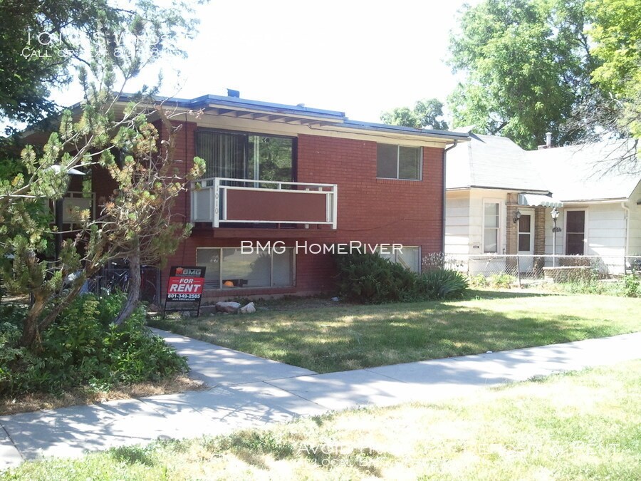 Primary Photo - Awesome East Side Location! 2 Bedroom Unit!