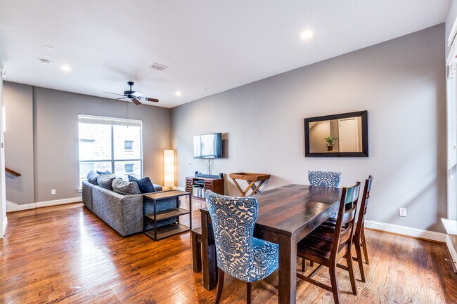 Dining Room - 1333 Saint Joseph St