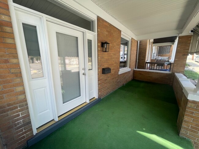 Photo - 144 Ruth St House