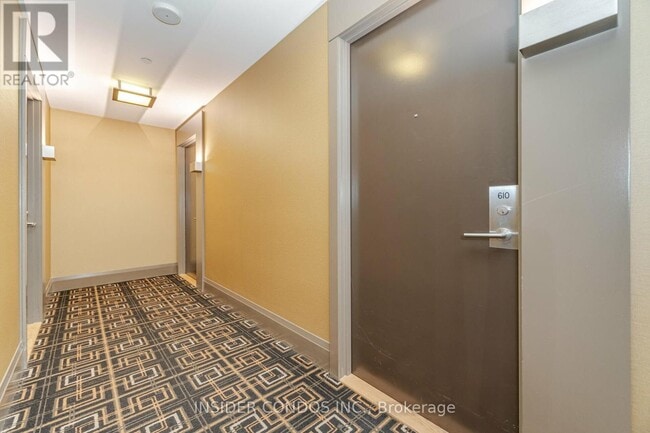Building Photo - 17-617 Zorra St