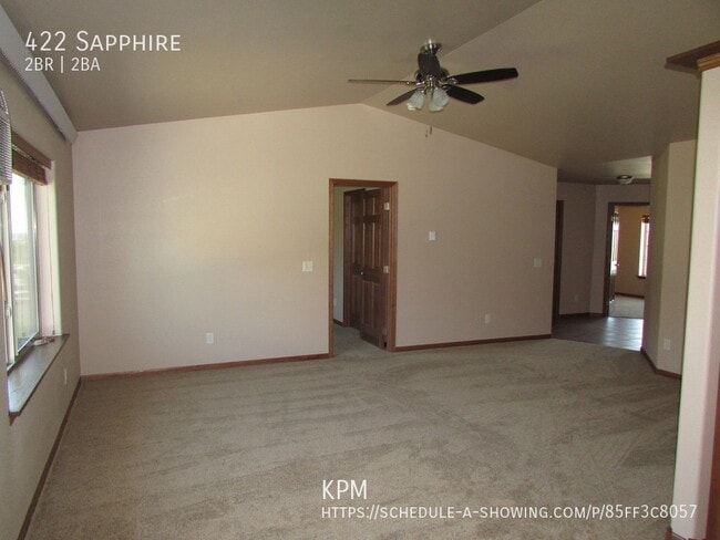 Building Photo - 422 Sapphire-