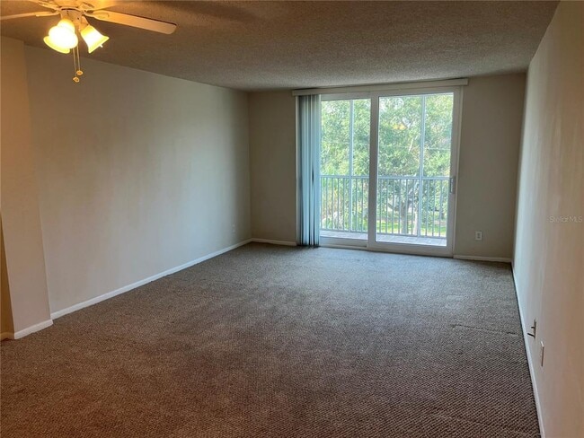 Building Photo - 2740 Coconut Bay Ln